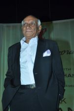 Yash Chopra at yash Chopra_s birthday in Yashraj Studio on 27th Sept 2012 (66).JPG
